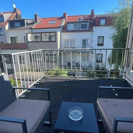 Air 5 Apartment *